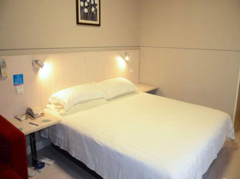 Jingjiang Inn Ningbo Tianyige Xihe Street نينغبو المظهر الخارجي الصورة